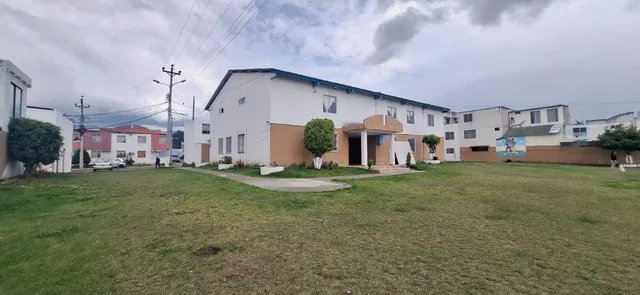 Venta Casa Calderon (Calle Duchicela) — imagen 5