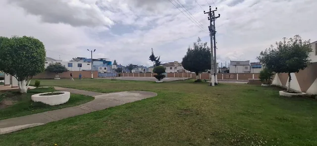 Venta Casa Calderon (Calle Duchicela) — imagen 2