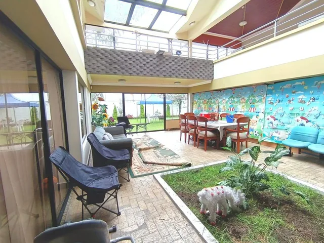 Venta Casa de 1008 m² con 4 Habitaciones, en El Pinar Alto — imagen 4