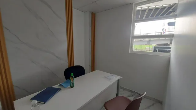 Consultorio U Oficina en Agustin Freire y Av Narcisa de Jesùs, Guayas — imagen 2