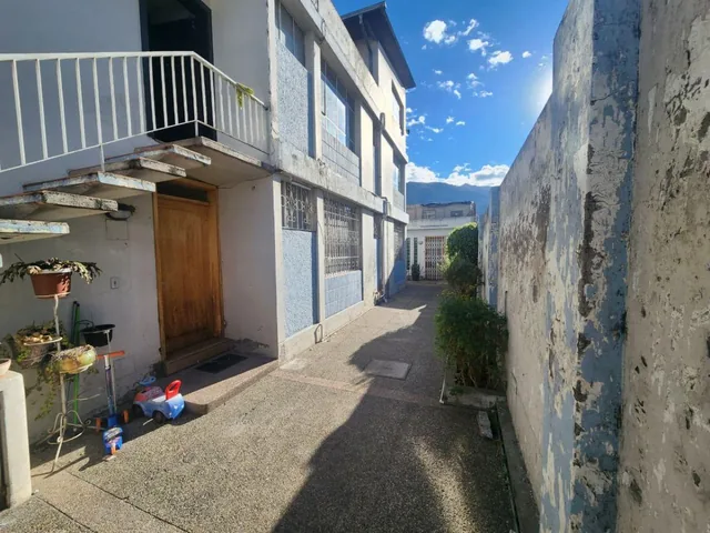 Oportunidad Casa en Venta en Sector de La Plaza de Toros Jipijapa — imagen 2