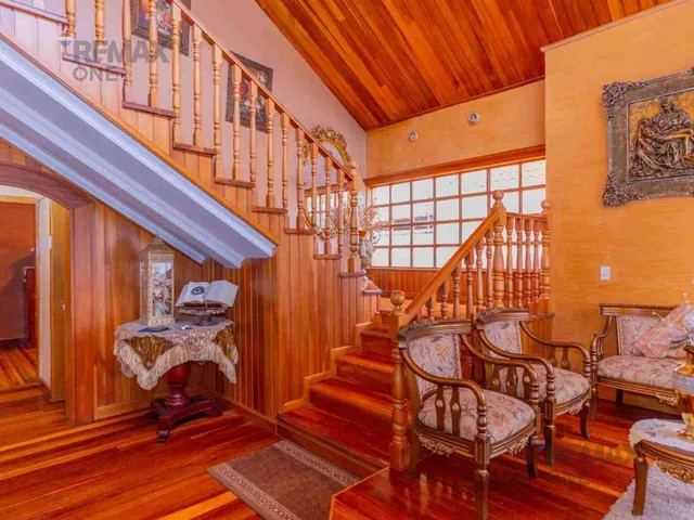 En Venta Lujosa Casa en Charasol Azogues — imagen 5