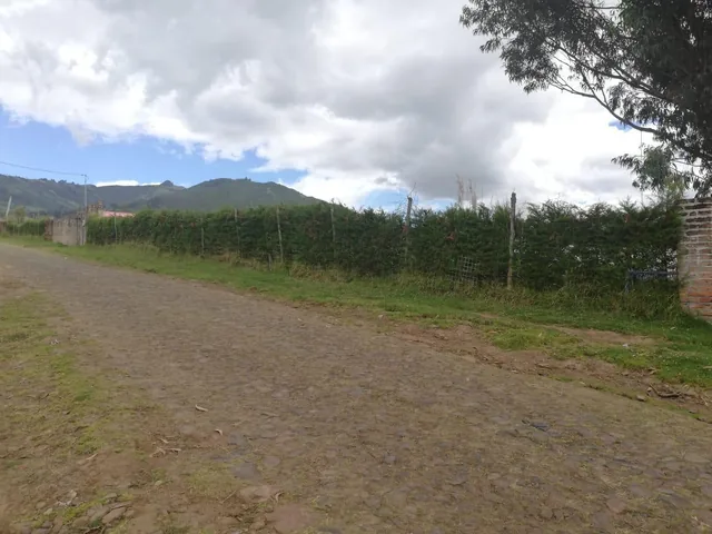 Terreno con Casas en Venta Yaruquí (1 Hectárea) con Vista — imagen 3