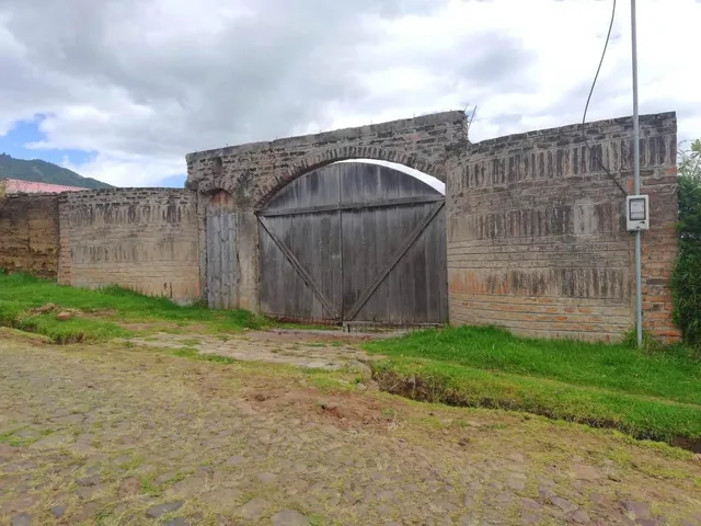 Terreno con Casas en Venta Yaruquí (1 Hectárea) con Vista — imagen 2