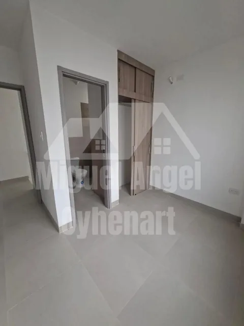 Venta de Vivienda en Urbanización Narcisa Club, Guayas — imagen 3
