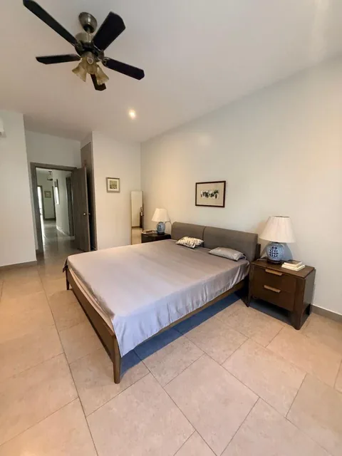 Casa de Una Planta Al Lago Urb. Ensenada, Isla Mocoli, Guayas — imagen 4
