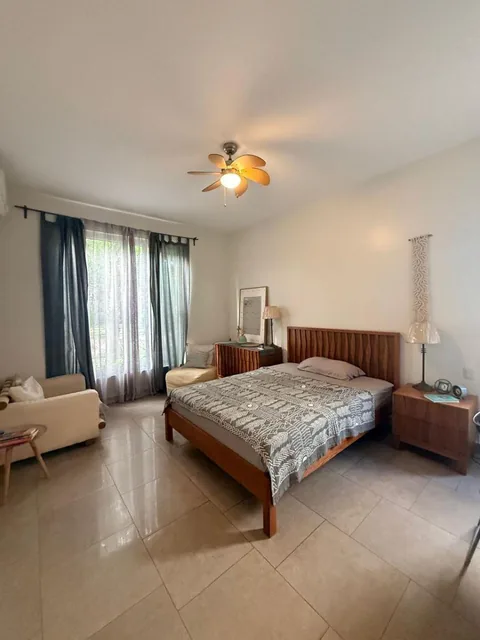 Casa de Una Planta Al Lago Urb. Ensenada, Isla Mocoli, Guayas — imagen 2