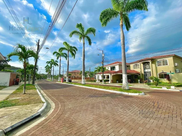 Venta de Casa por Estrenar, 230 m², 3 Habitaciones, 1 Estudio, Piscina Ae, Guayas — imagen 3