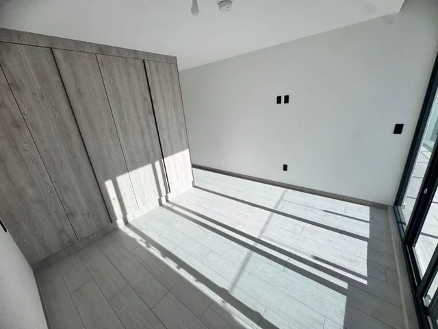 Departamento en Venta de 2 Dorm. Sector República del Salvador — imagen 5