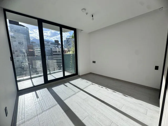 Departamento en Venta de 2 Dorm. Sector República del Salvador — imagen 4