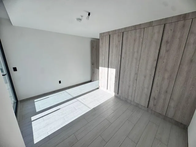 Departamento en Venta de 2 Dorm. Sector República del Salvador — imagen 2