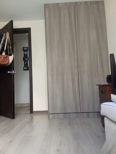 Departamento de 3 Habitaciones en El Centro de Conocoto Edificio Aurora — imagen 5