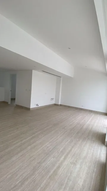 Exclusivo Townhouse en Renta o Venta en Urbanización Aires de Batan, Guayas — imagen 4