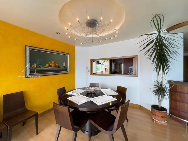 Venta Casa Vista Grande - Miravalle — imagen 2