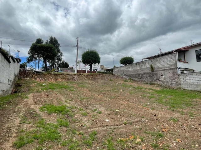 Vendo de Oportunidad Terreno - Club Los Chillos — imagen 3