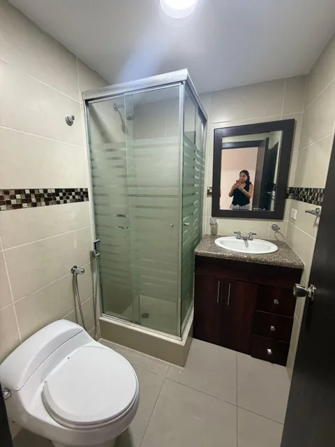 Urb Puerto Azul Departamento Planta Baja en Venta 2 Dorm. y Patio, Guayas — imagen 3
