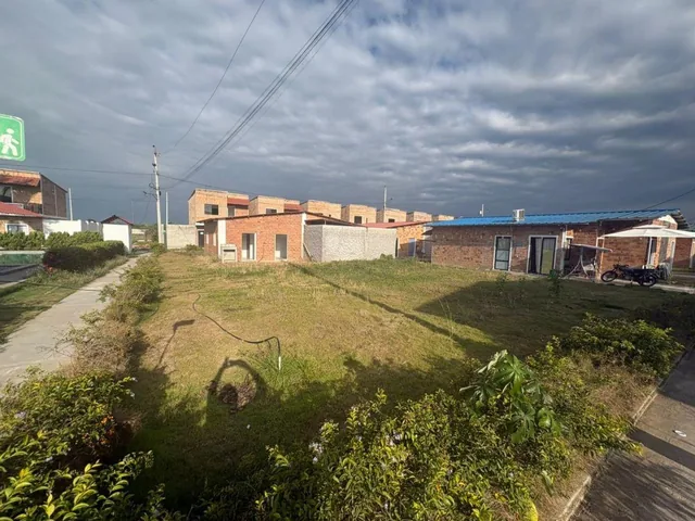 Terreno Esquinero 133 m² - Ciudad Yasuni Machala, El Oro — imagen 2