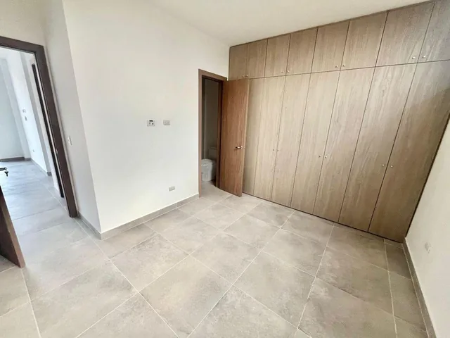 Samborondón Km 2.5 Urbanización Riverside Departamento en Venta, Guayas — imagen 2