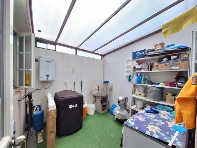 Casa en Venta 3 Dorm., Terraza, Parqueadero, Calderón — imagen 3