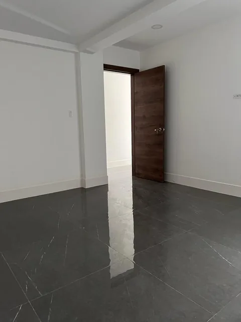 Villa de Estreno en Venta en Ceibos Norte, Guayas — imagen 4