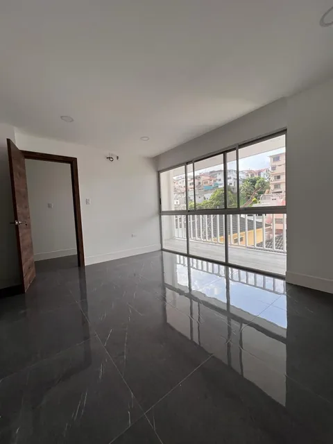 Villa de Estreno en Venta en Ceibos Norte, Guayas — imagen 3