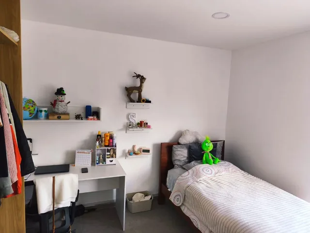 Casa Esquinera de Venta en Tumbaco — imagen 2