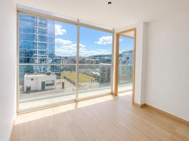 Departamento de Lujo en Venta en Quito, La Carolina Edificio Qanvas — imagen 2