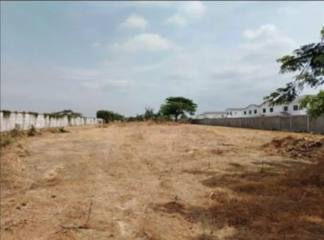 Se Vende Macrolote en Av Leon Febres Cordero (Fincas de Casa Grande), Guayas — imagen 2