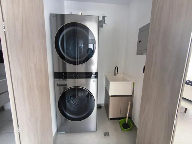 Departamento en Venta de 115 m² con Vista a La Carolina | Amoblado o Sin Amoblar — imagen 2