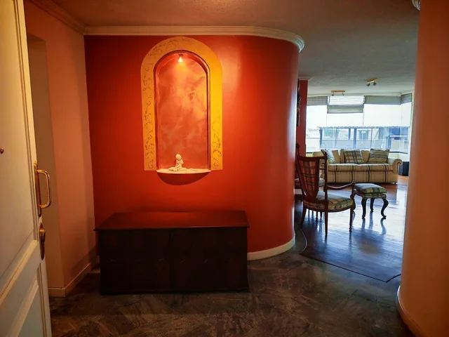 Excelente Dpto. Vendo de Oportunidad $150.000 Quito Tenis 1era Etapa Bosque — imagen 4