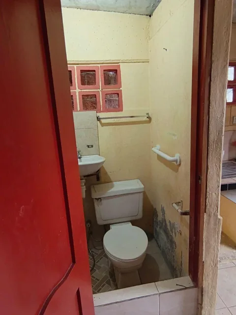 Terreno con Construcción en Venta – Ciudadela Las Orquídeas, Guayas — imagen 5
