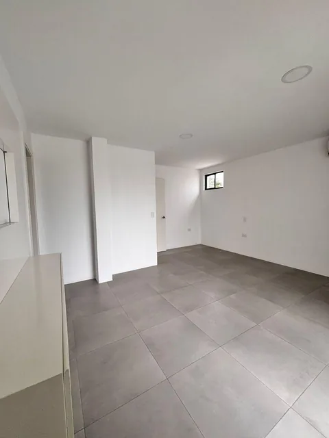 Casa de Venta La Costa Urbanización, Samborondon, Guayas — imagen 3