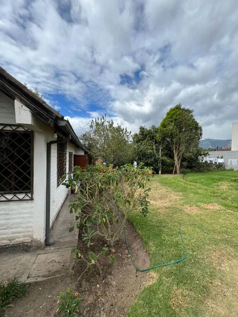 Vendo Lindo Terreno Independiente en Puembo, Muy Cerca a Plazas y a La Carretera con Pequeña Cabañ — imagen 5