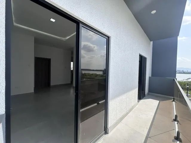 Departamento en Samborondon Vista Al Rio, Guayas — imagen 4