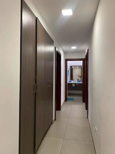 Departamento de 131 m² Más 25 m² de Terraza 3 Dorm. en Venta en Cumbayá Vista Amenities — imagen 2