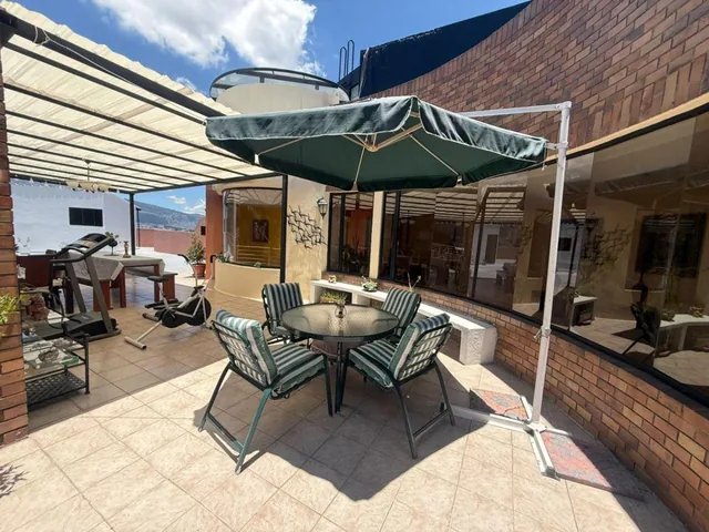 Vendo Oportunidad Departamento Tres Dorm. - Sector Monteserrin con Terraza — imagen 5