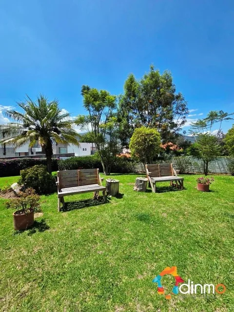 Casa en Venta Urbanziación La Viña Alta – Tumbaco | Amplio Terreno — imagen 5