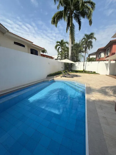 Venta. Via Samborondon. urb. Entre Lagos. Preciosa Casa. 4hab. $520.000 Neg. Guayas — imagen 2