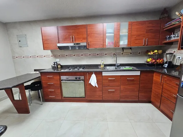 Venta Casa Ponceano Alto 220 m, 2 Garajes, Calle Mariano Paredes — imagen 4