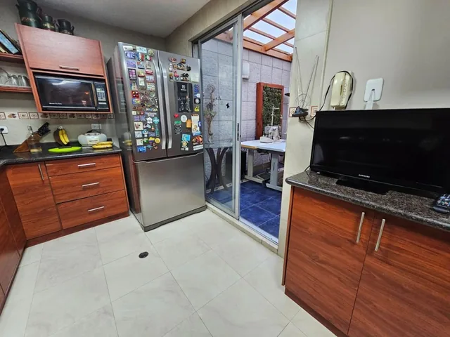 Venta Casa Ponceano Alto 220 m, 2 Garajes, Calle Mariano Paredes — imagen 3