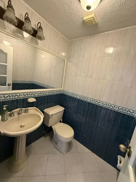 Rento o Vendo Linda Casa en Conjunto Lleno de Áreas Verde Sector Ventura Mall — imagen 2