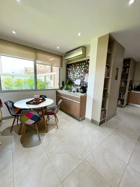 Venta. Vía Samborondon. Preciosa Casa. 3 Habitaciones Cada Uno Baño. $360.000, Guayas — imagen 2