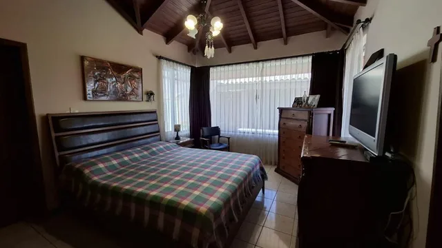 Venta Casa Comercial Pomasqui Granilandia — imagen 5