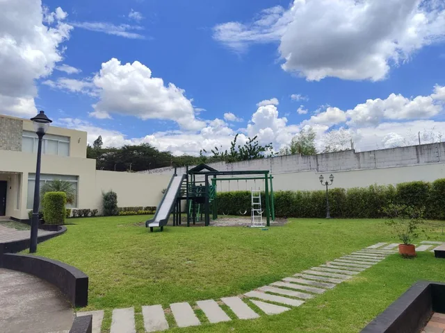 Casa en Venta en Tumbaco – Sector Hilacril — imagen 2