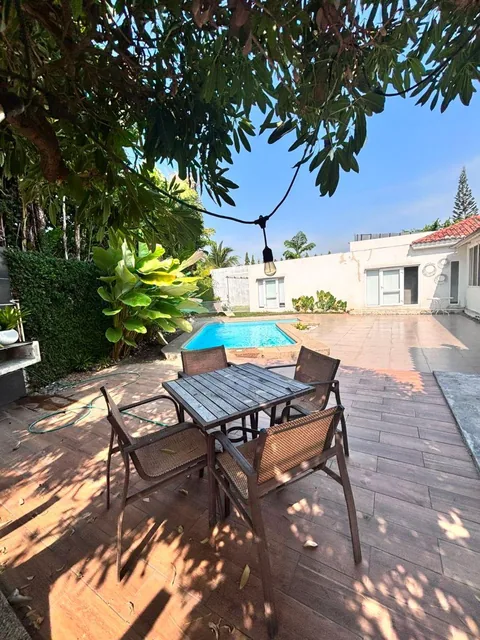 7624. Urb. Cortijo - Samborondon, Vendo Casa 1 Planta 4Dorm. $680.000. Guayas — imagen 3