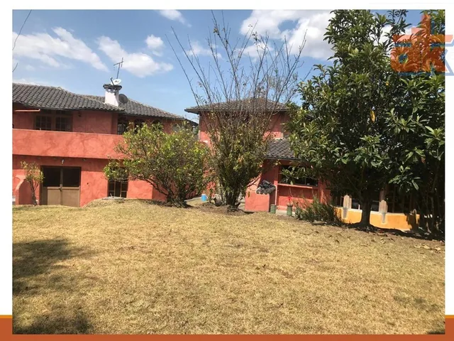 Propiedad de 3 Casas + Áreas Sociales en Conocoto – 2.500 m² — imagen 5