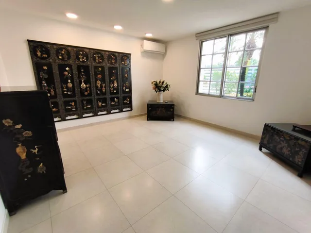 Casa Amplia en Puerto Azul 7 Habitaciones con Piscina. Guayas — imagen 5