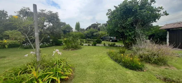 Terreno Venta Tumbaco con Casa Estilo Rustico Sector Residencial — imagen 2