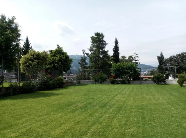 Casa de Venta Independiente Estilo Rustico en Tumbaco — imagen 5