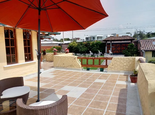 Casa de Venta Independiente Estilo Rustico en Tumbaco — imagen 4